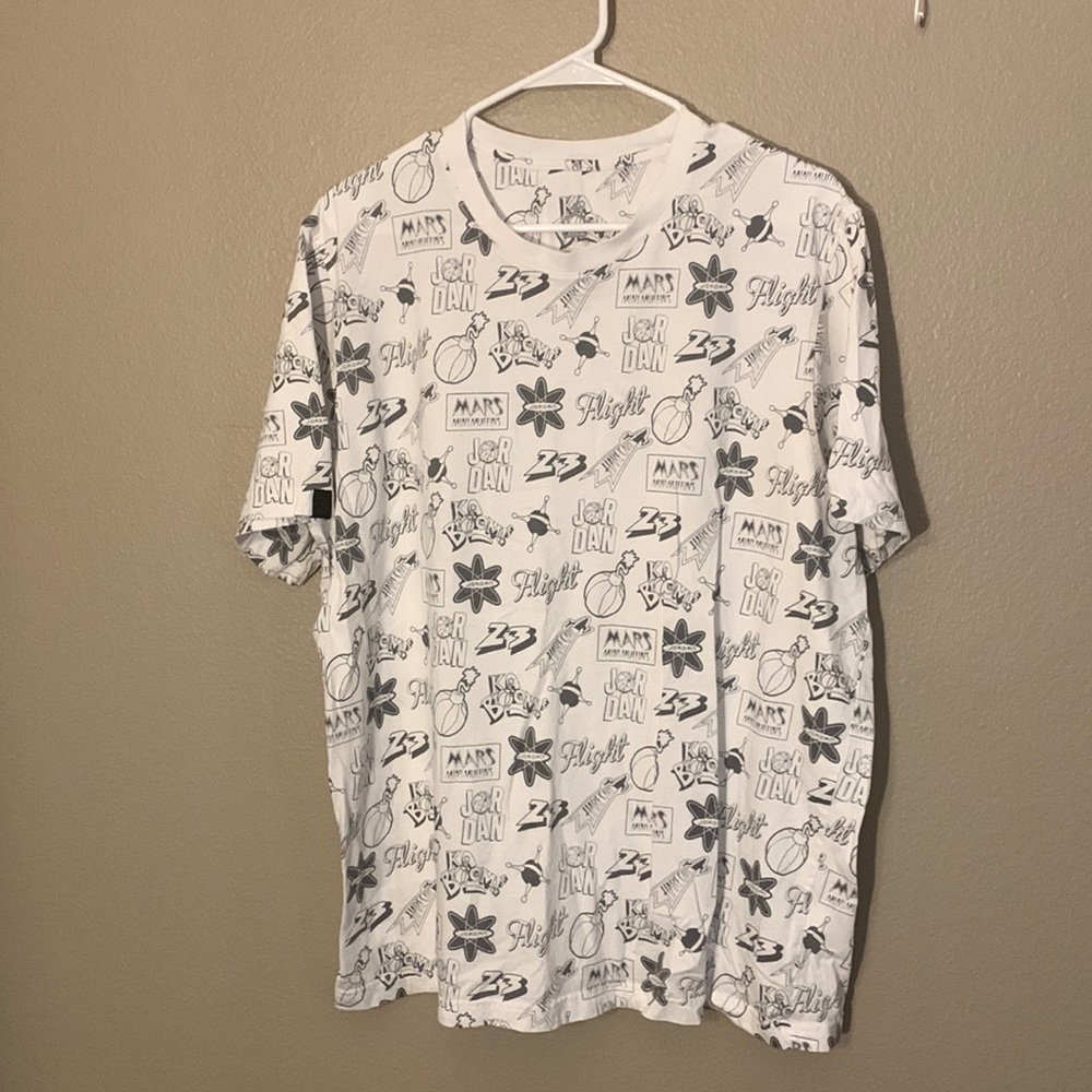 XXL White Jordan Mars Mini Muffins T Shirt